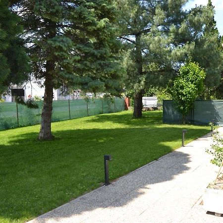Akvamarin Apartman ケストヘイ エクステリア 写真