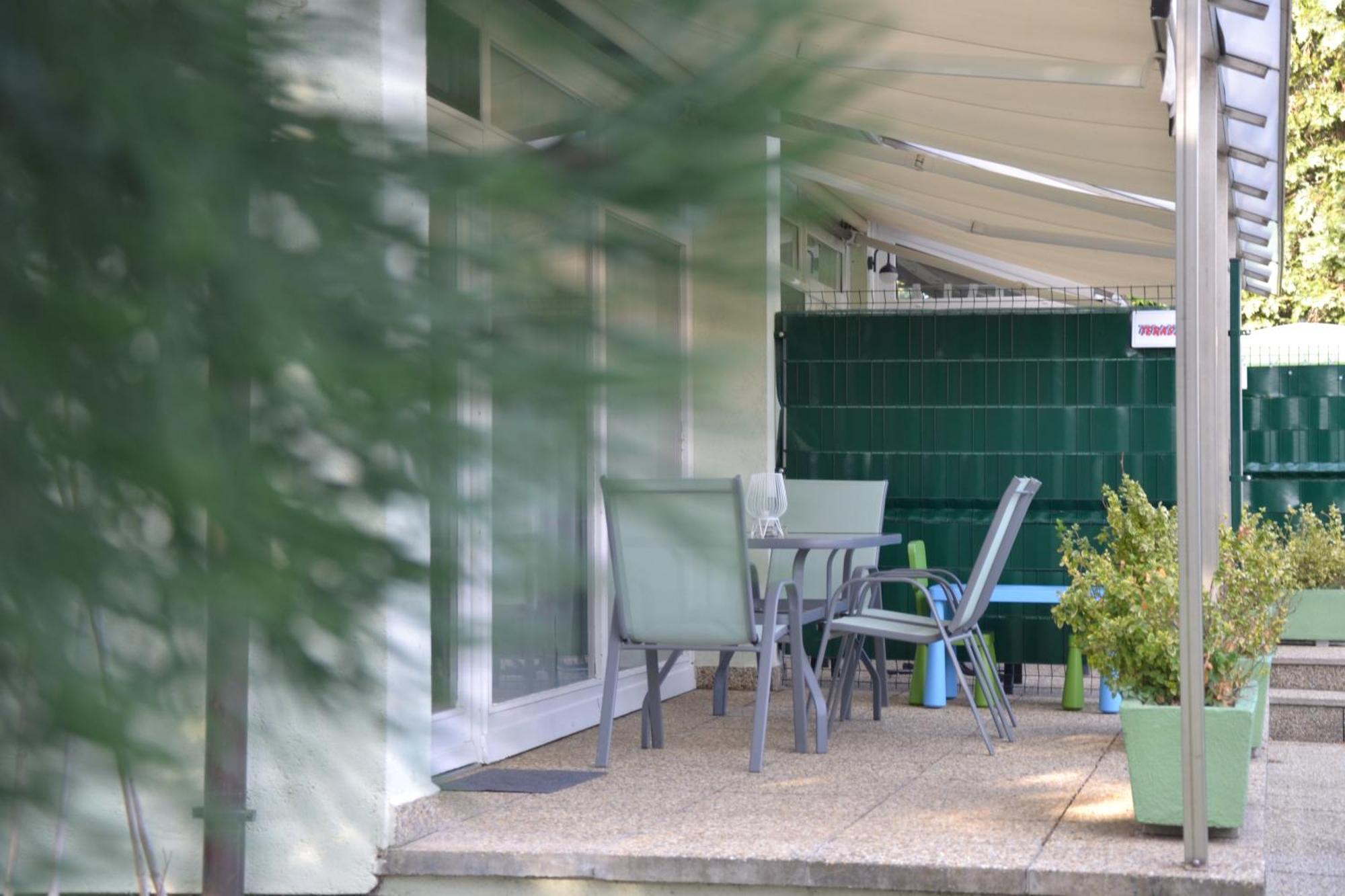 Akvamarin Apartman ケストヘイ エクステリア 写真