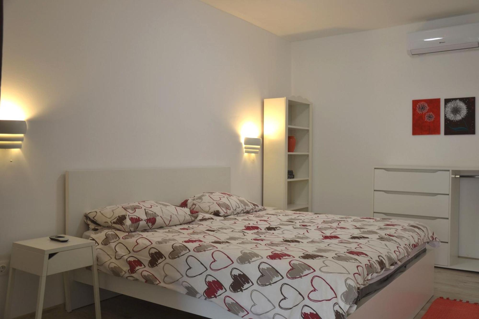 Akvamarin Apartman ケストヘイ エクステリア 写真